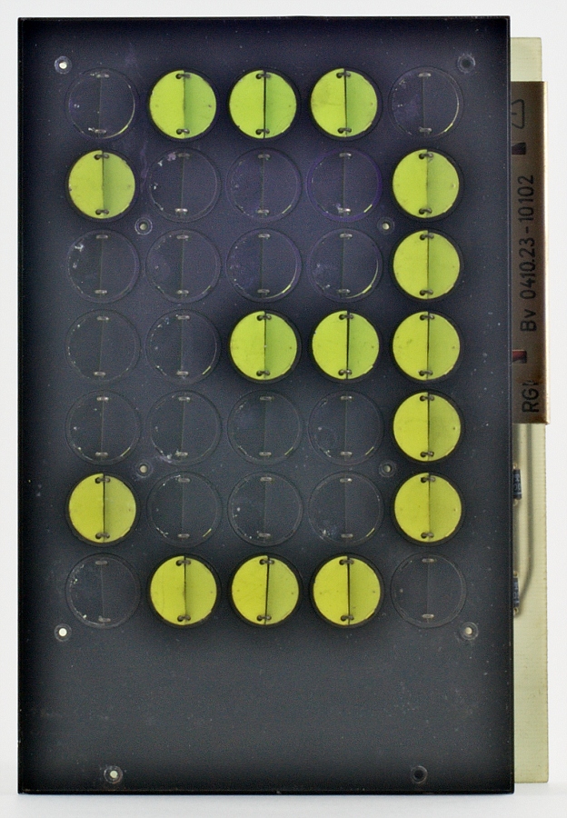 Flip-Dot 5x7 Matrix Display