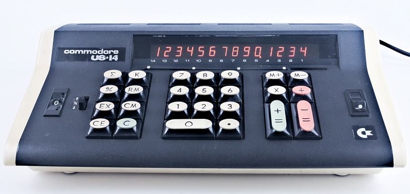 COMMODORE US*14 Electronic Business Calculator