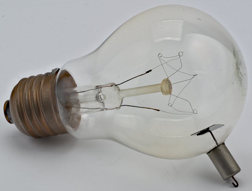 BGW Edison Effect Lamp 25W 220V