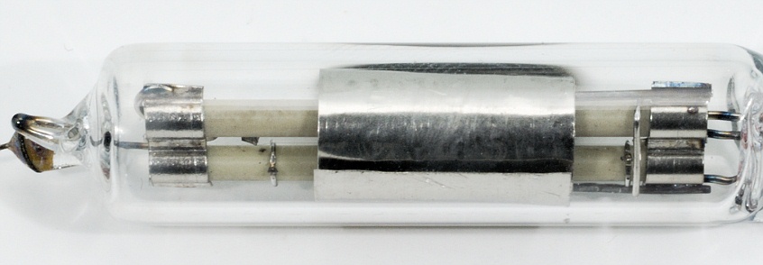 ET3 Subminiature Electrometer Triode (= CV451)