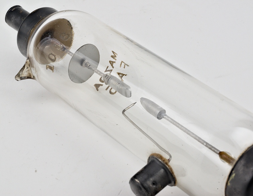 MAZDA FA.5 Xenon Photoflash Lamp