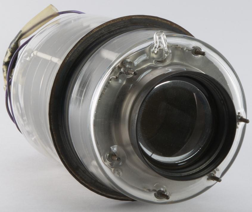 Farnsworth 2-stage image intensifier tube