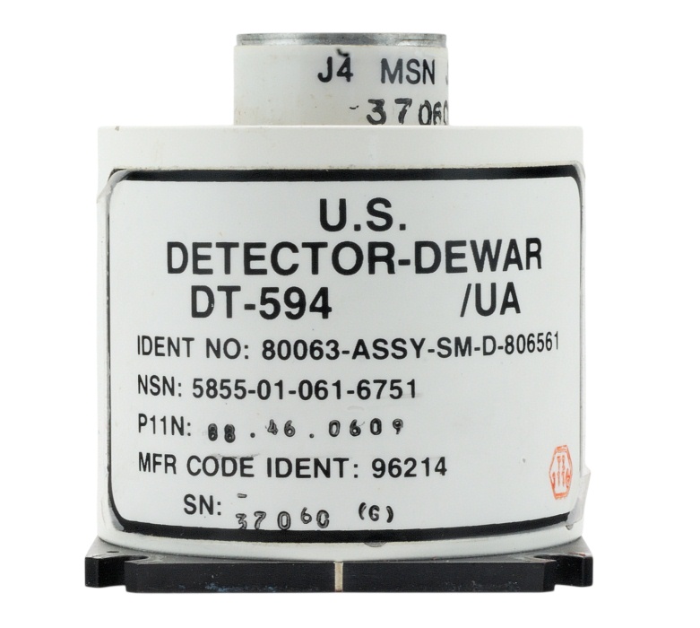 U.S. Detector-Dewar DT-594/UA 180-element Thermal Sight