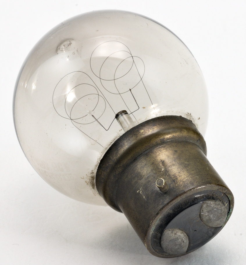 ROBERTSON G.E.C. Ltd 230V 8CP Carbon Filament Lamp