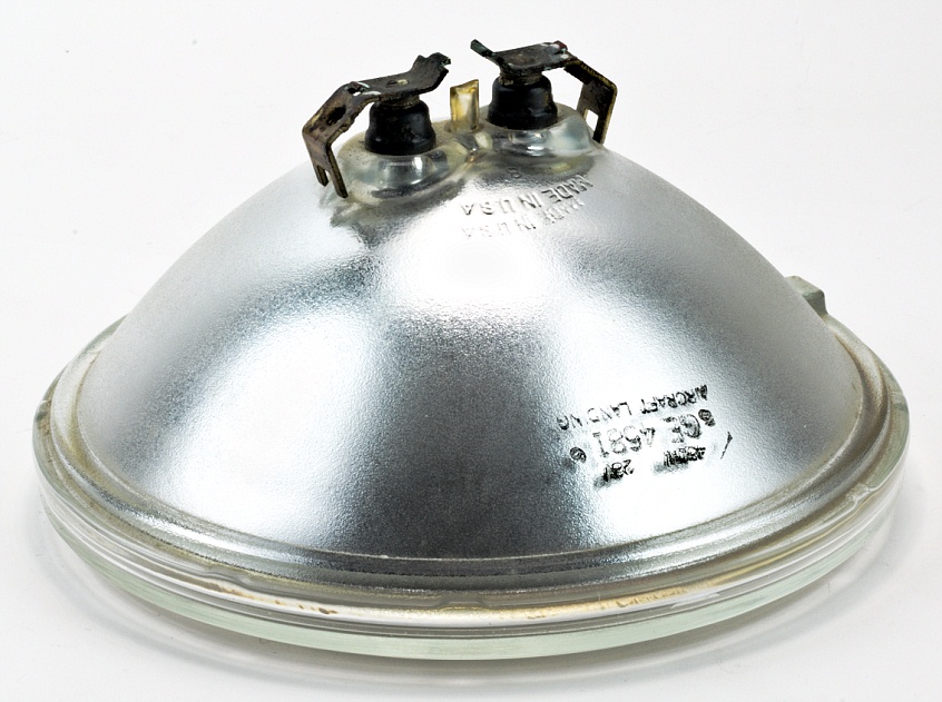 GENERAL ELECTRIC GE-4581 450W 28V Aircraft Landing Lamp