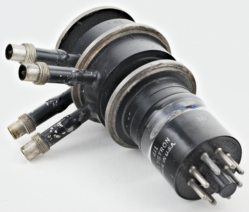 SPERRY 411 2-cavity Klystron