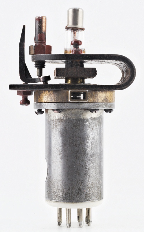 Raytheon QK291 Reflex Klystron