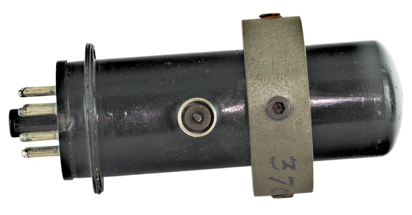 RCA Developmental Type A5022A Thermally Tuned Oscillator