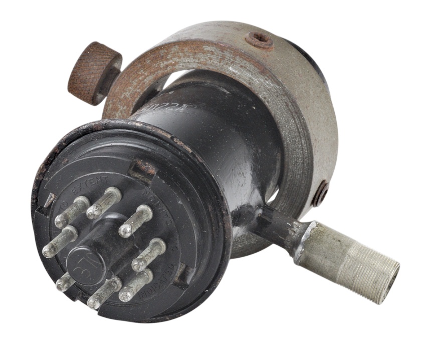 RCA Developmental Type A5022A Thermally Tuned Oscillator