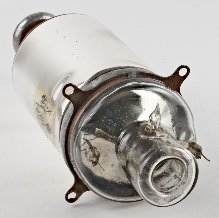 Liquid-nitrogen Cooled Germanium Detector FSG-22