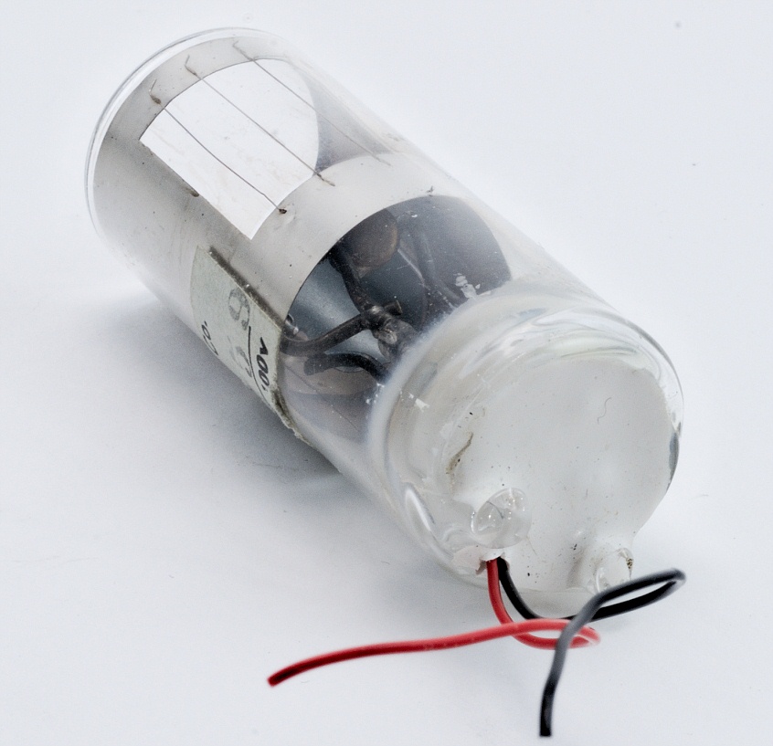Manufacturers' Supply Co. Ltd. Photocell Type UVV6