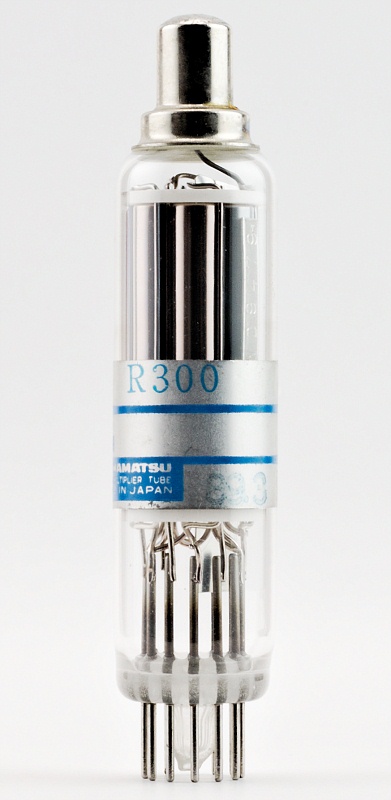 Hamamatsu R300 1/2-inch Side-on Photomultiplier