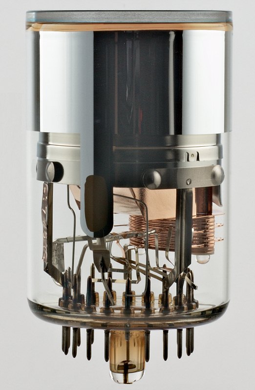 Extremely High Speed Photomultiplier