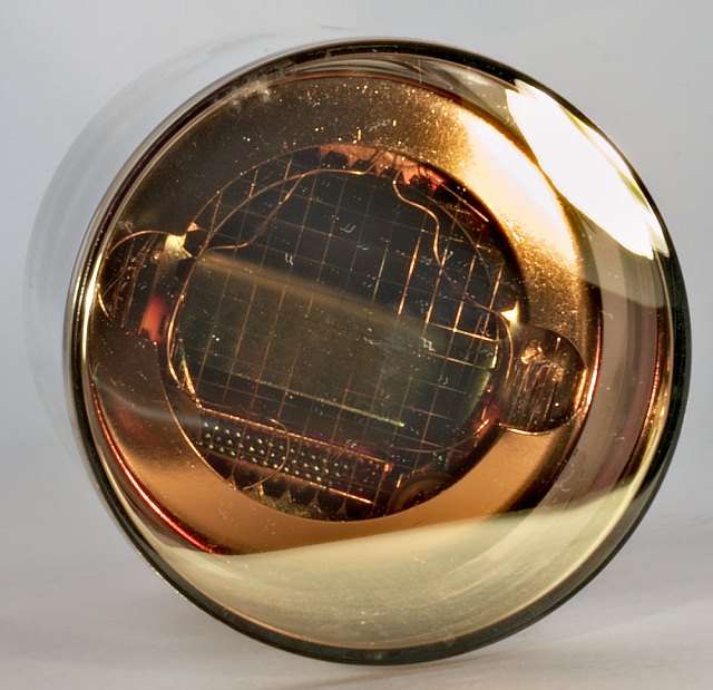 Extremely High Speed Photomultiplier