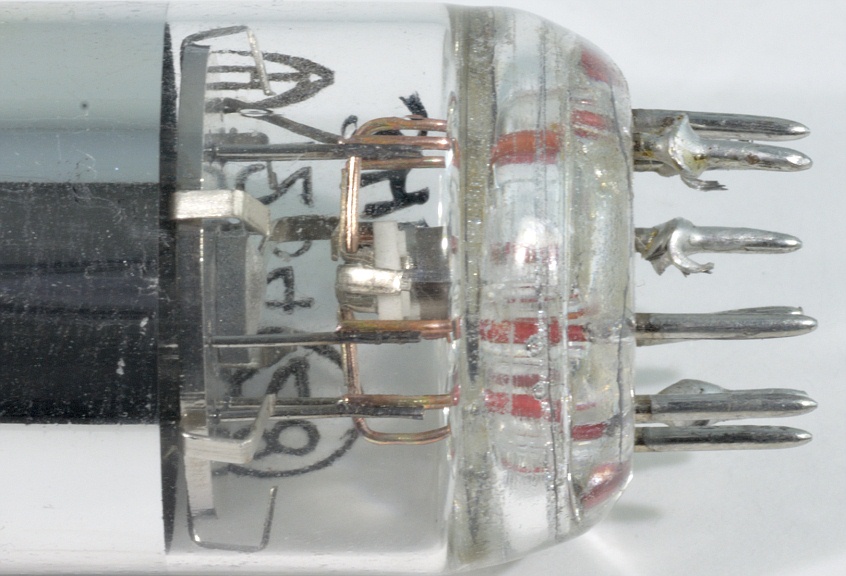RK257DG 2000K-B Thermostatic Quartz Crystal Oscillator