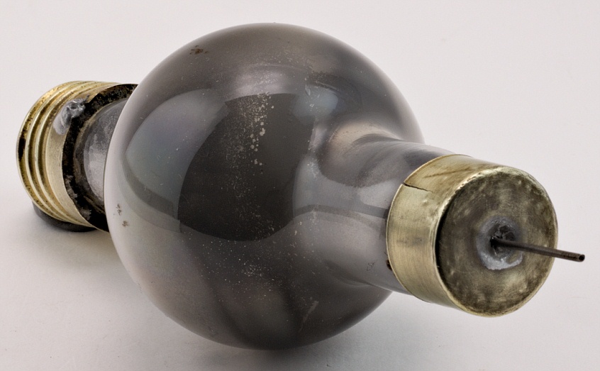 TUNGAR or RECTIGON Bulb (Halfwave Rectifier)
