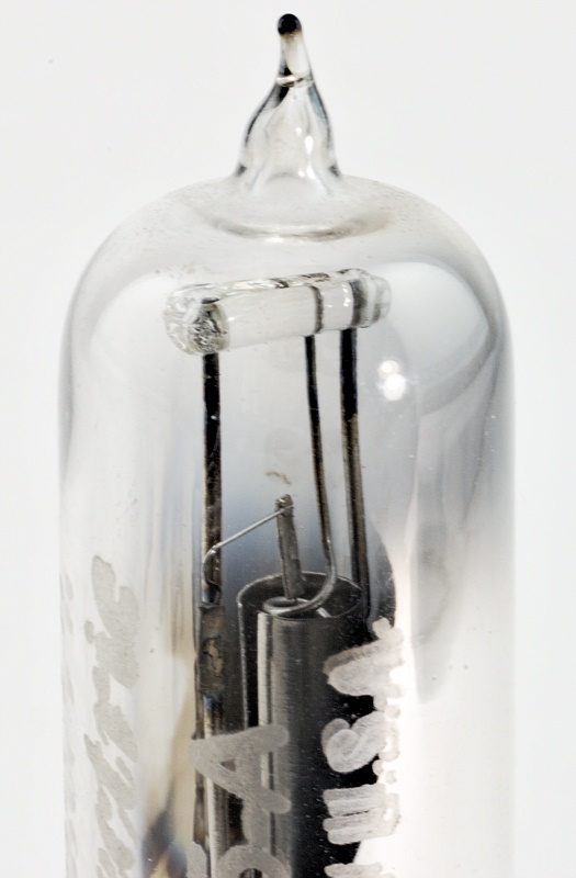 Western Electric 215A Small Filamentary Triode