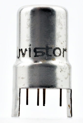 RCA 6CW4 High-Mu Triode, Nuvistor Type