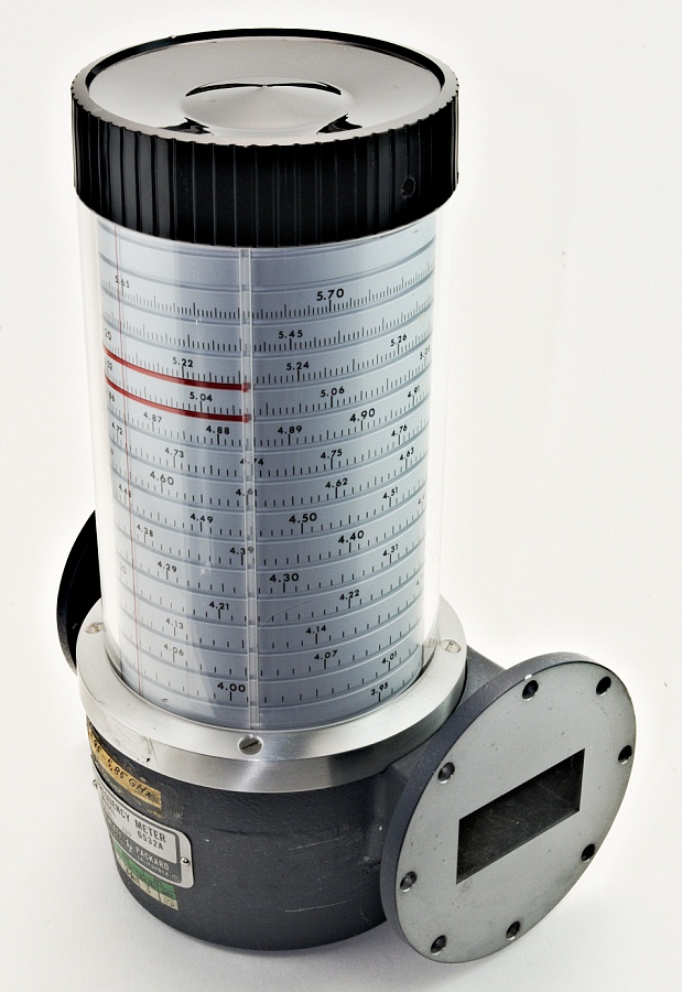 Hewlett-Packard Direct-Reading Coaxial Frequency Meter Model G532A