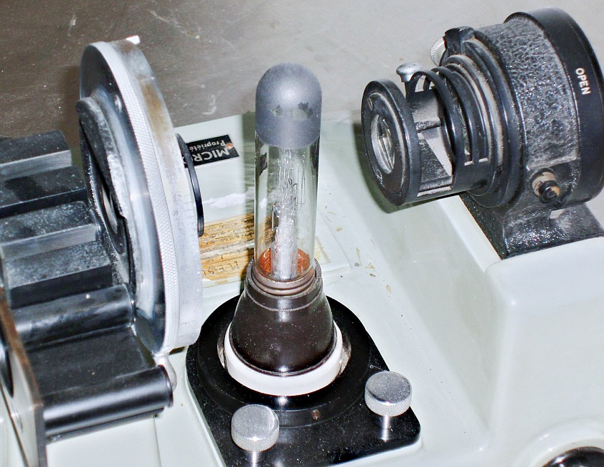 Hilger Spekker Photoelectric Absorptiometer H560