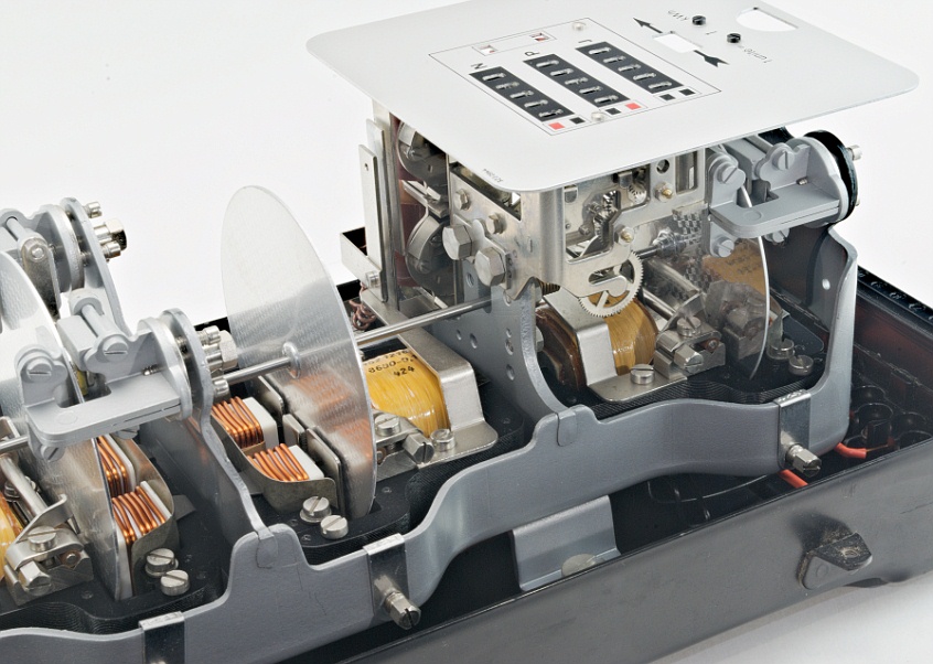 Compteur électrique triphasé 4-fils Type MF1t LANDIS + GYR