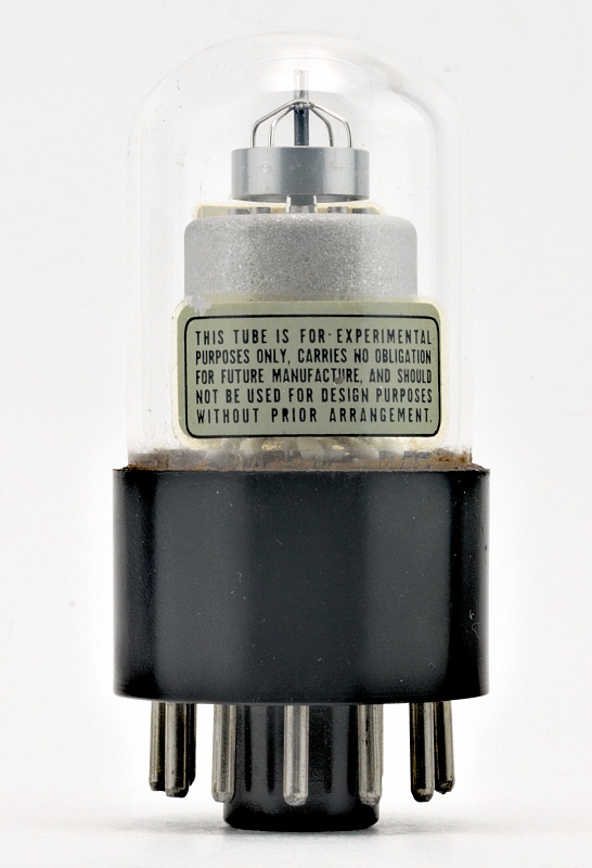 Federal Telecommunication Laboratories X-207G Experimental Tube