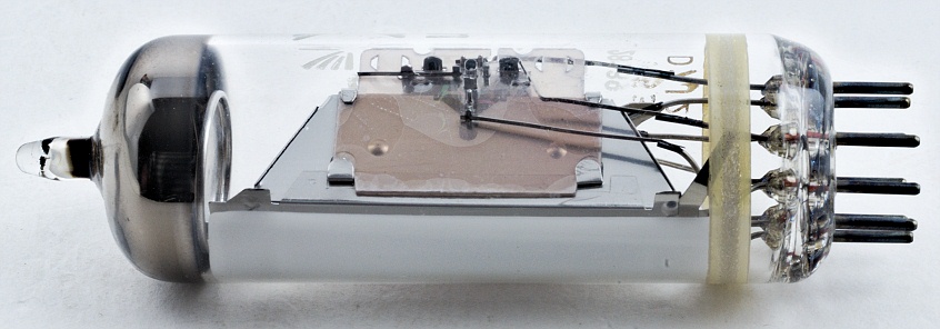 LORENZ EM84 Tuning Indicator with Triode Amplifier