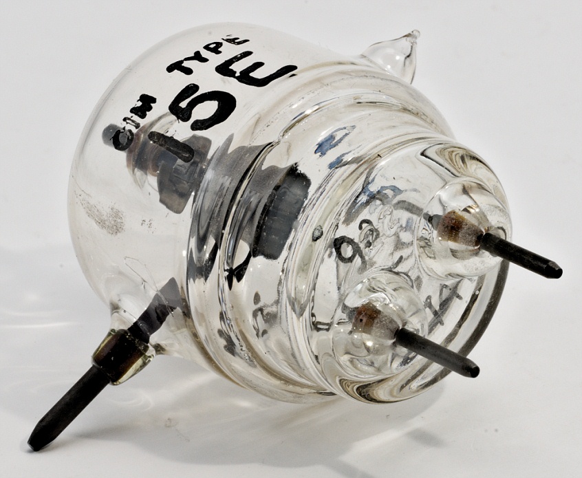 EIMAC 15E UHF Triode