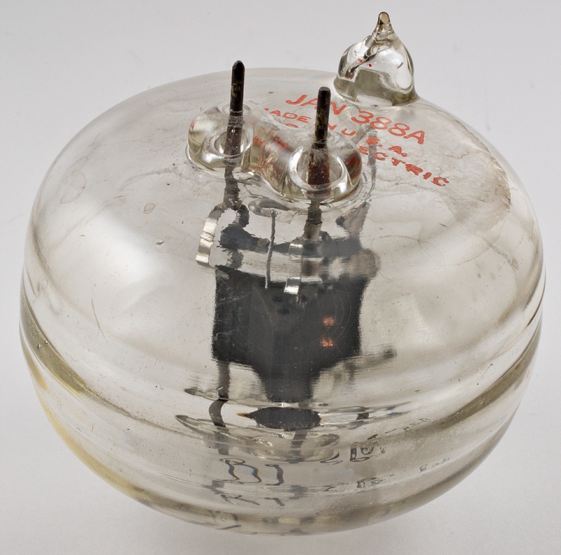 Western Electric JAN 388A Triode