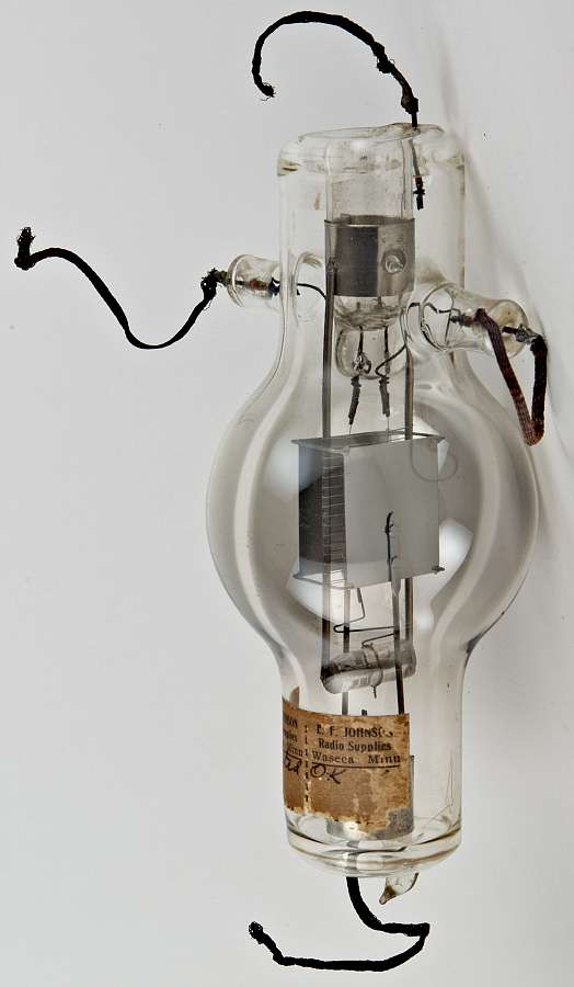 De Forest Type H Short Wave Transmitting Triode