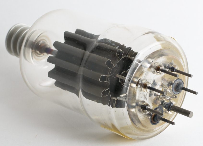 Experimental Eimac triode based on the 826