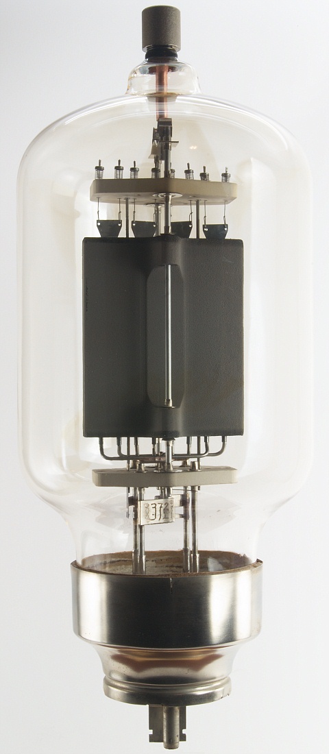 AEG-TELEFUNKEN RS285 Power Triode