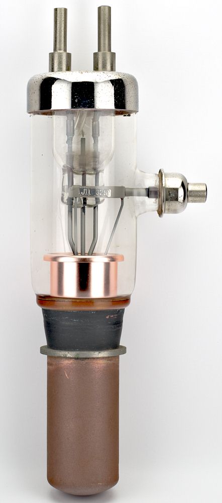 FEDERAL F-129-B Water-cooled Transmitting Triode