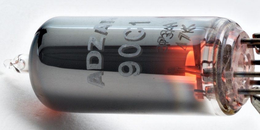 ADZAM 90C1 Voltage Stabiliser