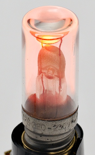 PHILIPS 220-230V~ GL42M Neon Indicating Lamp