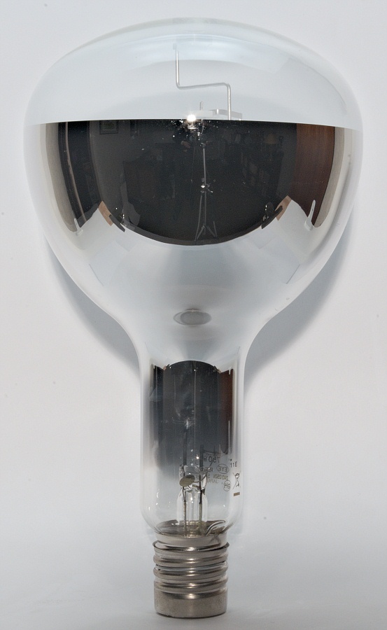 IWASAKI EYE Self-Ballasted Mercury Lamp SBML 750W REF-FLUO 240/250V SB/R57