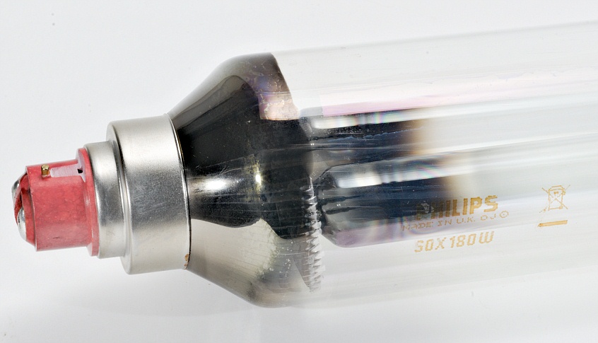 PHILIPS SOX-180 Low Pressure Sodium Lamp