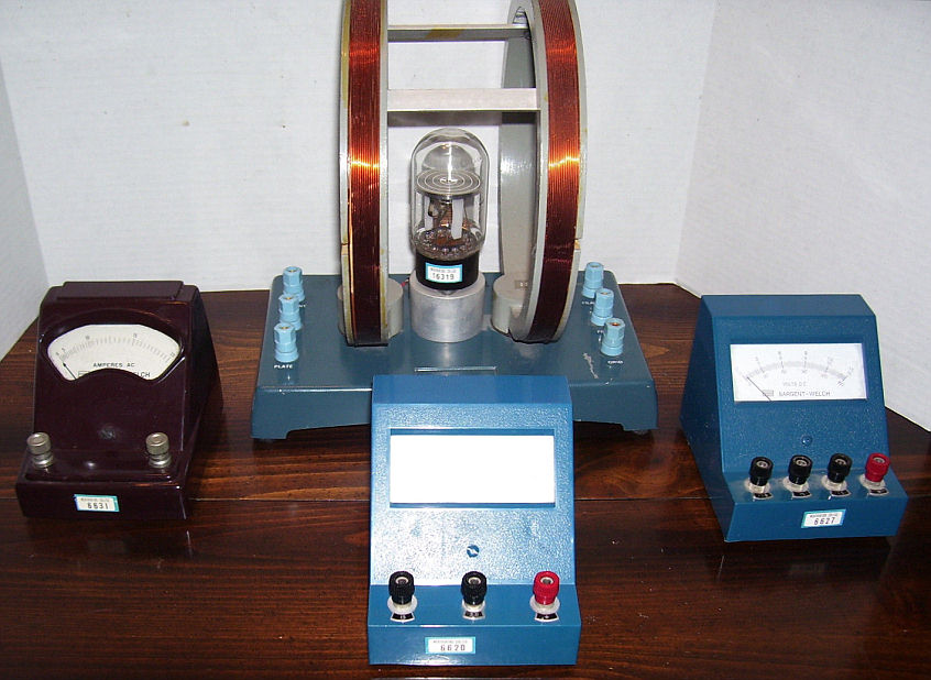 CENCO 71266 e/m Vacuum Tube