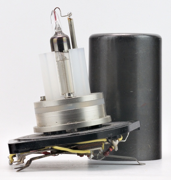 CV2269 Subminiature Electrometer Triode
