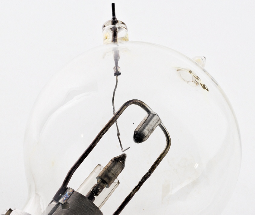ISSh-300 Stroboscopic Lamp