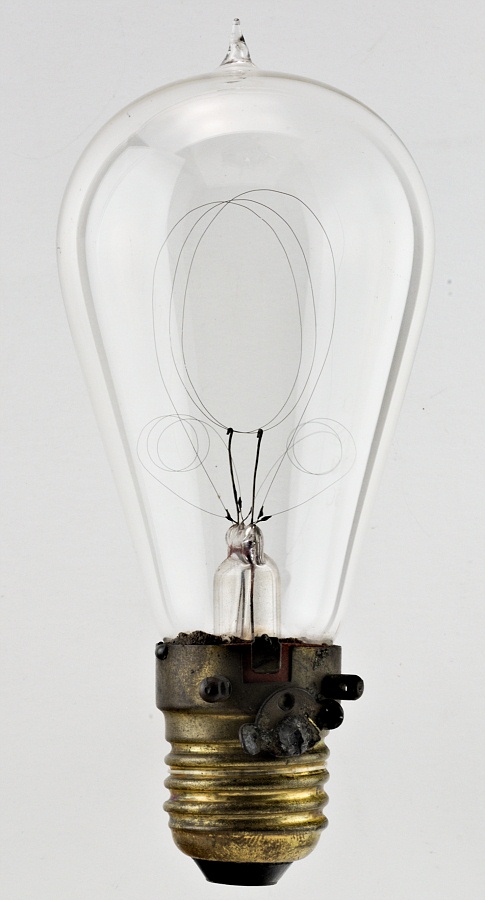 Economical Triple Carbon Filament Lamp 16 220 1-13