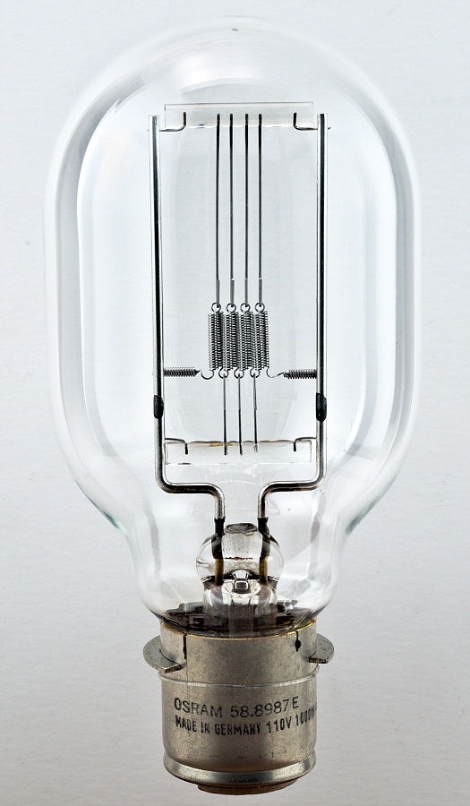 OSRAM 58.8987E 110V 1000W cZY Projection Lamp