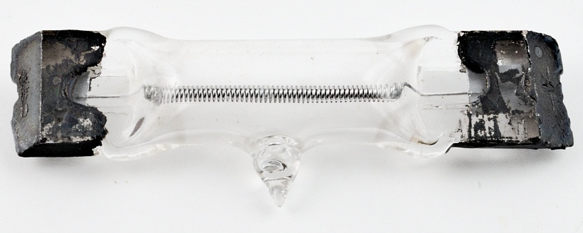 Miniature Double-Ended Halogen Lamp