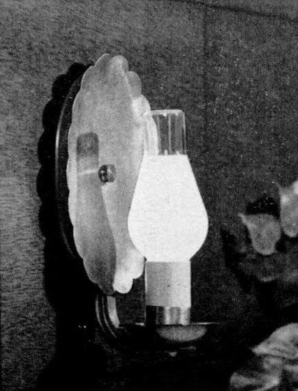 SYLVANIA Decorative Chimney Lamp 120V 60W