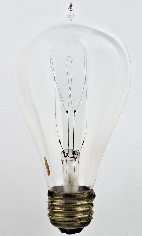 Triple Loop Carbon Filament Bulb