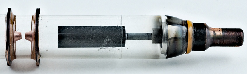 Bell Labs Experimental Linear Beam Klystron