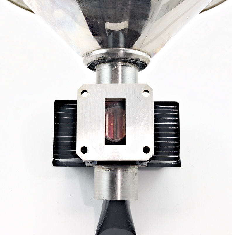 EEV CV6011 Pulsed X-Band Magnetron