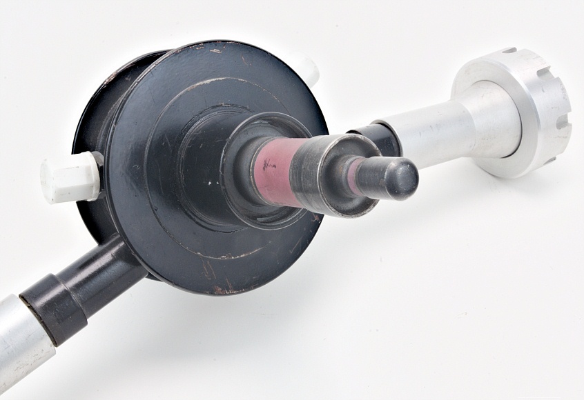 Pulsed-Type Platinotron MIU-49