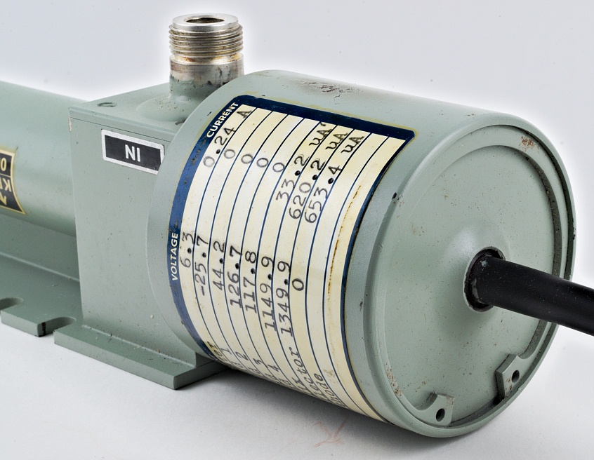 CV6181 Low Noise Travelling Wave Tube