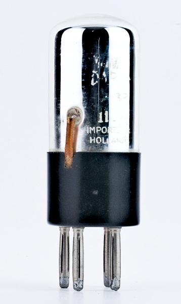 Dario Miniwatt 3533 Cellule photolectrique  remplissage de gaz